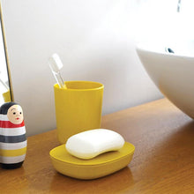 Cargar imagen en el visor de la galería, Porta cepillo de dientes Amarillo Limon-monoccino